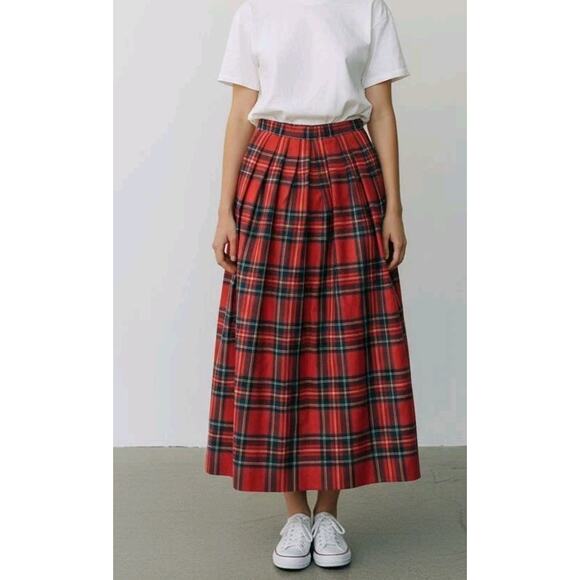Lands’ End Red Plaid Tartan Pleated Wool Midi Skirt Made in Scotland Womens | 8 - Picture 1 of 10